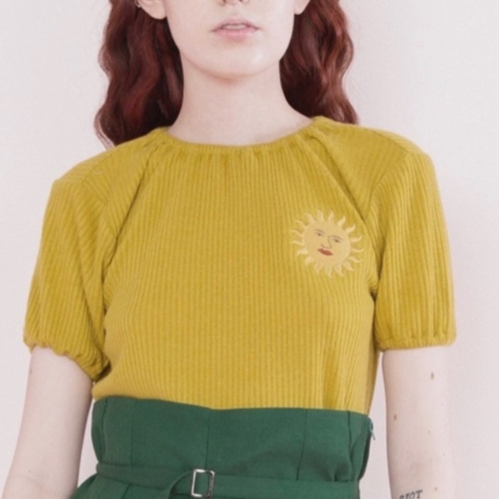 Samantha pleet yellow sun embroidered shirt small